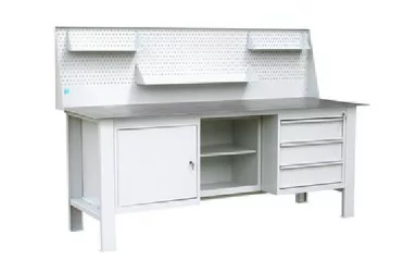 Верстак слесарный