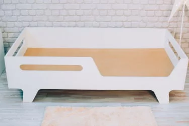 Кровать детская Бэби Белый