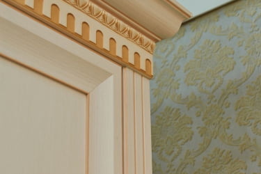 Шкаф многоцелевого назначения Марлен 501 Кремовый белый Патина