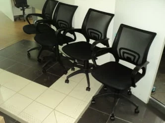 Кресло офисное Бюрократ CХ-695Н/БЛАCК / CH-695N/BLACK