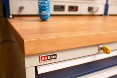 Верстак ВС-200-09 Ф + Экран ВС-200-Э1