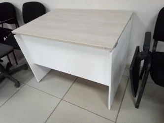 Стол прямой Дека ЛДСП каркас 75.07.12 Дуб Сантана светлый/Белый / Deka