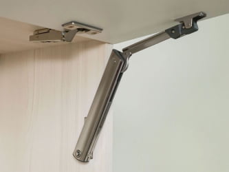 Антресоль (с системой плавного закрывания) Графит 74.102 Сосна Астрид /Ваниль