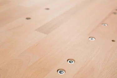 Верстак ВС-200-06 Бук + Экран ВС-200-Э3