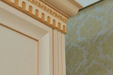 Прихожая в коридор классическая Марлен №11 Кремовый белый Патина