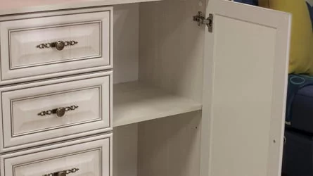 Комод в гостиную Габриэлла 06.65 Вудлайн кремовый Аруша венге