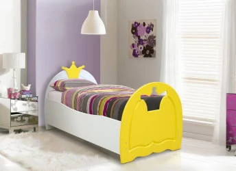 Детская кровать от 3 до 7 лет КОРОНА 700*1400 Белый/Желтый