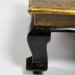 Столик Сеcрет Де Маисон ГОЛДЕН ХАВЕЛЙ ( мод. БДЖ-002) дерево манго, 46х46кс18, этническая чеканка / Secret De Maison GOLDEN HAVELY mod. BJ-002) 46х46x18,