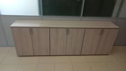 Шкаф низкий закрытый Глассй 6.08.131 Дуб сантана светлый / Glassy