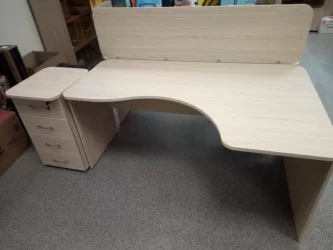 Стол угловой Глассй 1.14.16Пр Туя / Glassy