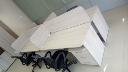 Стол прямой Глассй 1.10.14 Дуб сантана светлый / Glassy