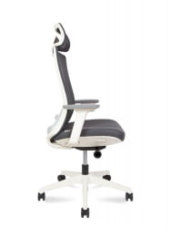 Кресло руководителя РУБЙ вхите фраме Черный / RUBY white frame