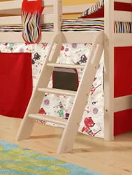 Низкая кровать Соня Вариант 12 с наклонной лестницей