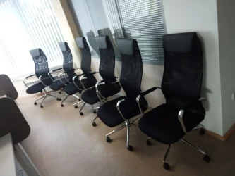 Кресло руководителя Бюрократ КБ-9Н/БЛАCК Черное ТВ-01 ТВ-11 / KB-9N/BLACK TW-01 TW-11