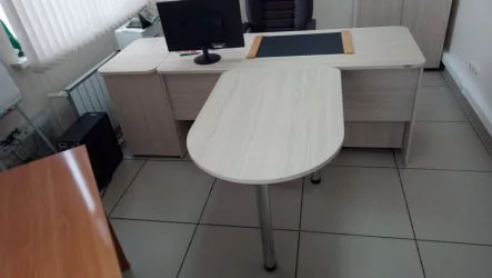 Стол прямой Глассй 1.10.16 Туя / Glassy