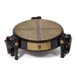 Столик Сеcрет Де Маисон 3 СЛОНА ( мод. НД-005) дерево манго/латунная чеканка, Диа 48. В 19 см, этническая роспись / Secret De Maison SLONA mod. ND-005) Dia