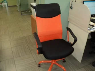 Кресло руководителя CХАИРМАН 610 CМет Оранжевый / CHAIRMAN CMet