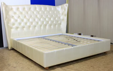 Кровать Леонарда Престиге Беиге Перлато (натуральная кожа) / Prestige Beige Perlato