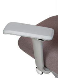 Кресло руководителя Веcтор Пыльно-розовый / Vector