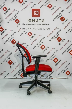 Кресло офисное (ВБ13) Трек выставочный образец Красное / Trek_3