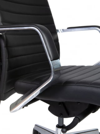 Кресло руководителя СИЕНА М кожа Черный / M_5