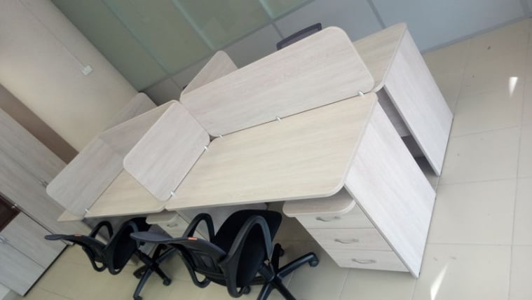 Экран разделительный прямой Глассй 5.14.06 Дуб сантана светлый / Glassy_3