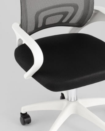 Кресло офисное ТопЧаирс Симпле СН черный пластик белый / TopChairs Simple SN_10