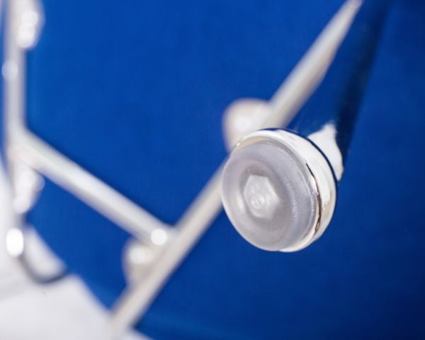 Кресло дизайнерское ДОБРИН ЕМИЛЙ (синяя ткань АФ6, хромированная сталь) 2 шт / DOBRIN EMILY AF6,_10