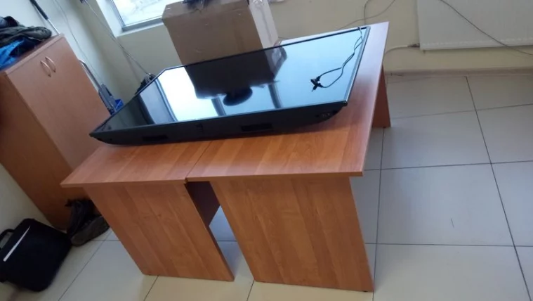 Стол рабочий Альфа 61.10_4