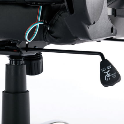 Геймерское кресло БРАБИКС Лумен ГМ-150 РГБ подсветка Черное / BRABIX Lumen GM-150 RGB_17