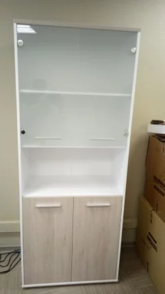 Шкаф 4 широкий верх стеклянные двери, низ закрытый, с нишей Дека 10.19.181 Дуб Сантана светлый/Белый / Deka_2