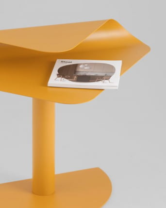 Журнальный столик Корнеа металл желтый / Cornea_9