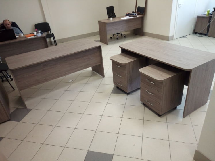 Стол прямой Глассй 1.10.16 Дуб Верцаска / Glassy_2