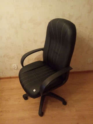 Кресло руководителя Бюрократ Т-898/Б / T-898/B_3