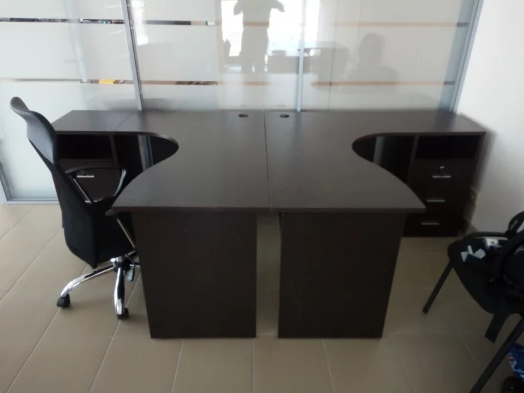 Стол эргономичный правый ТРД29625301 Темный дуб / TRD29625301_11