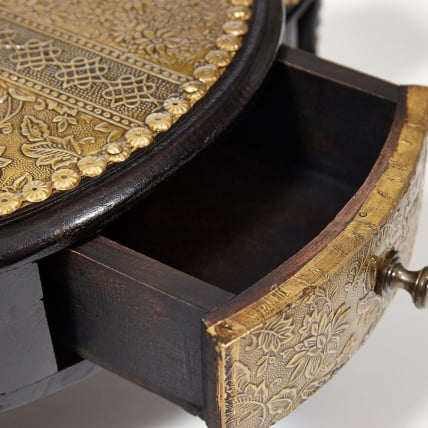 Столик Сеcрет Де Маисон 3 СЛОНА ( мод. НД-005) дерево манго/латунная чеканка, Диа 48. В 19 см, этническая роспись / Secret De Maison SLONA mod. ND-005) Dia_6