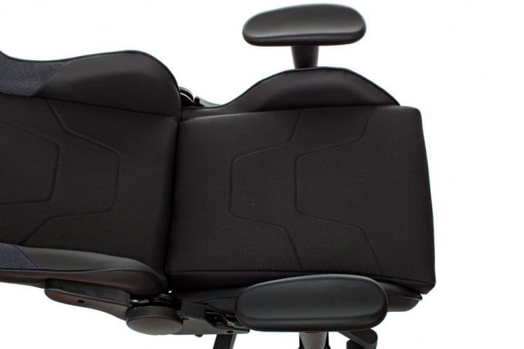 Кресло игровое ЗОМБИЕ Тхундер 1 черный/карбон / ZOMBIE Thunder_8