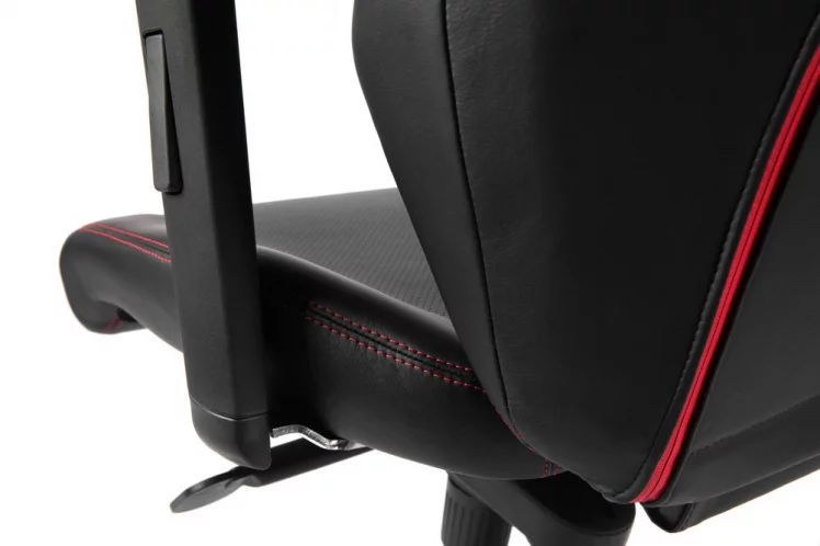 Геймерское кресло ВАРП Зе Черный / WARP Ze_2