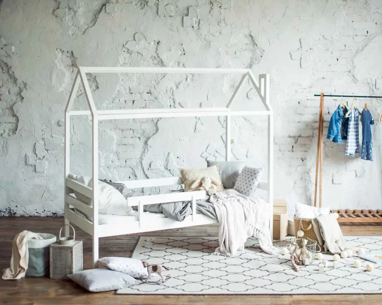 Кровать-домик РооРоом кд-1 с бортиком Белый / RooRoom_1